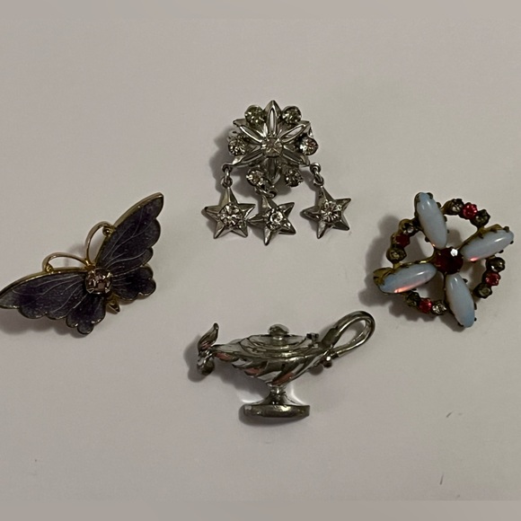 Celestial Butterfly Brooch Collection - Picture 2 of 7